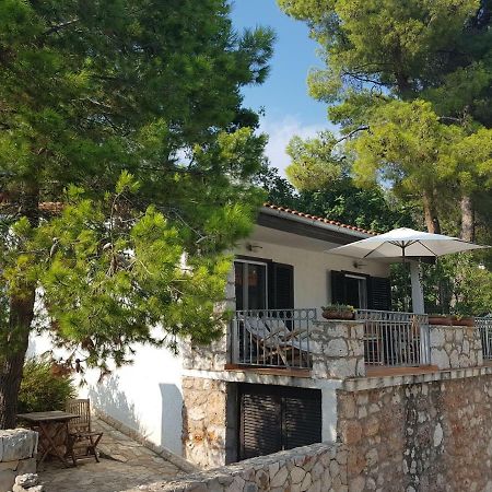 Villa Mala Zavala Exterior photo